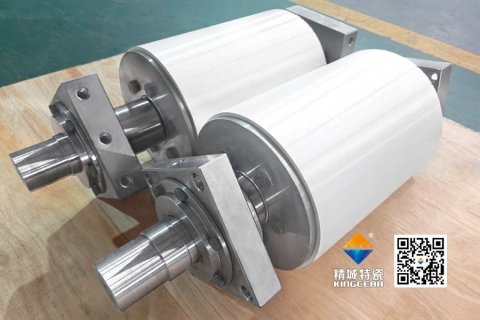 ARZ陶瓷對輥破碎機助力鋰電池原料高效粉碎——隔絕污染、保證純度、經久耐用